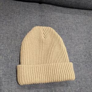 Naadam Cashmere beanie
